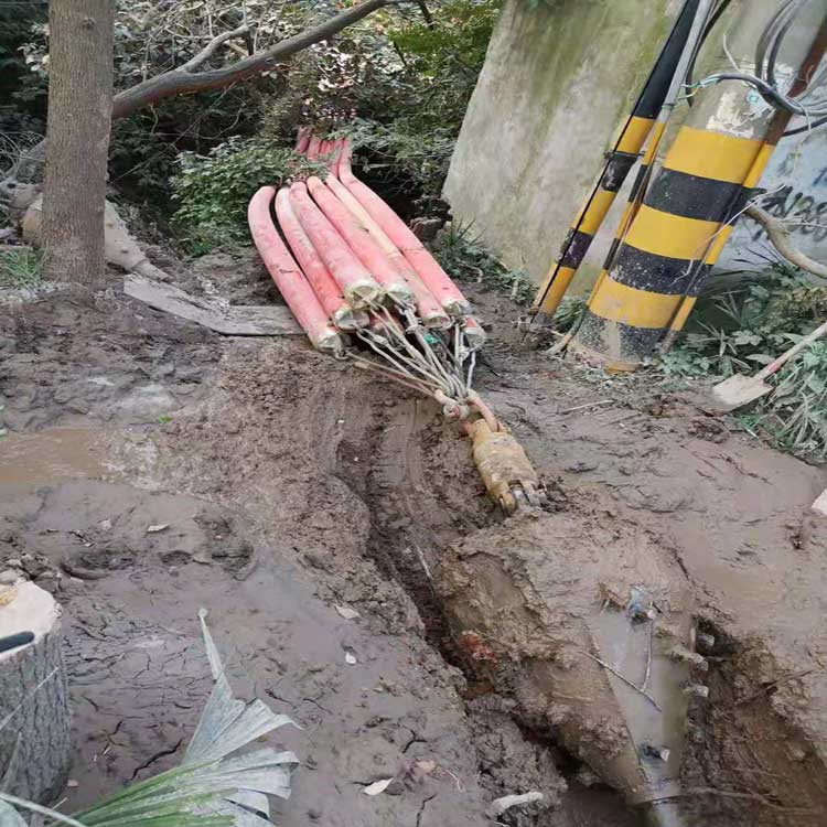 随州污水拖拉管